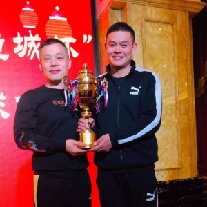 �˲��𣡽���@Ⱥ���к��s�@ȫ����һ��