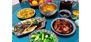 ���H��(ji��)�H�Խo�ְ���һ�ݴ�� ����ʳ�f��