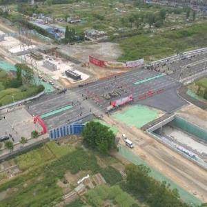 ܽ�ش������������M(j��n) ���������r�γ��F(xi��n)