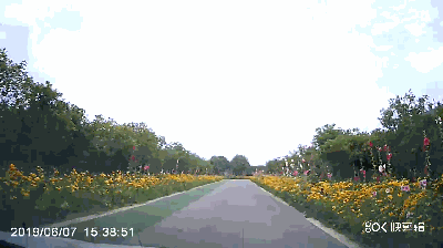 ���˾G���� ���߀��һ��(g��)���W(w��ng)�t�򿨵ء���