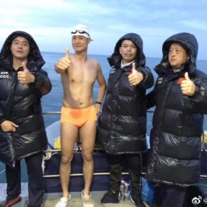 �@������˅����ˣ����б弾��