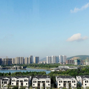 8�µ�һ�ܘ�����  �����^�m ��һվ��ɽ��