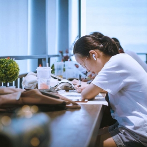 APP����Ȧ����ɽ���� ����͵�e