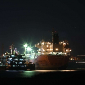 �]�ĵ���ϼֻ�ĵ��ۿ���݆������֮ҹ