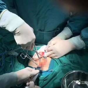 ���һ���g��Ů���l��20��]��ҕ �z���һ������