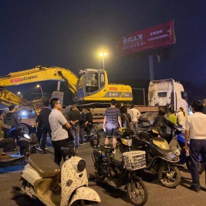 �o�a�߼ܘ����˲�g��Ƕ��ع� �F����Ԯ�M�Еr