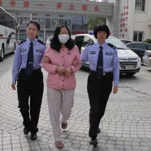 ���@�����һ�������ϰ��ﾹ�ǚ��˃���