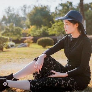 ����֮���������� �Sɽ�����@�Ĺ�֮Ӱ