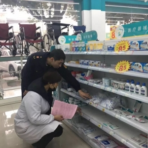 ���飡��ꎿ��ֲ��܁y�q�r��