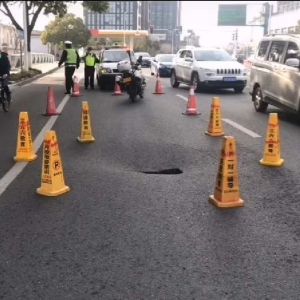 ͻ�l������@�l·�ϳ��F·������