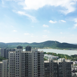 �ڳ��оG�΅^�ҵ��M���С���������y��