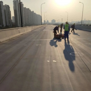 ���Pע��ܽ�ش�����칤������͹���