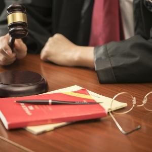 ���̣�9�´�Ů�뾹�����뎟���ˤ��...