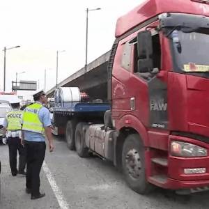 �׏��P�Σ�����b�бO�� ץ�ăH��0.7��