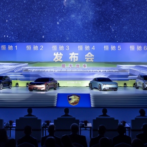 ���Y5 SUV���һ������