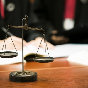 13�q�к�����10�qŮ�� �����r128�f