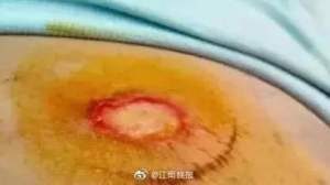 ���k�˰��Ŀ� ��һ�α��B�ͱ��C��