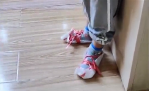 ���һ��2�q���޴�����Ь����ҕ�l���ˣ�