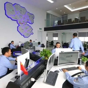 ��������8���У��h�����^�����p�_����