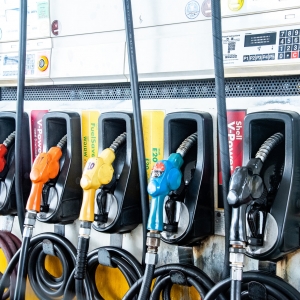 �̓r����׃���ˣ����ڽ�ҹ24�r����