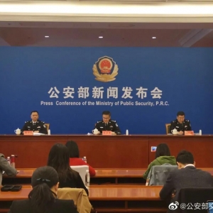 �@��{��C70�ܚq���g���� ȡ����