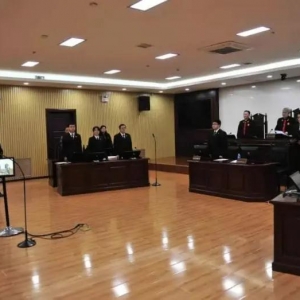 ��������4�q��Ů �����̣�