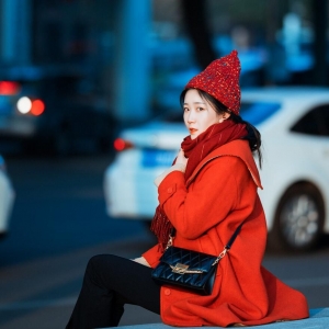 �C������ �zӰ��W�ѷ�����������һ�M