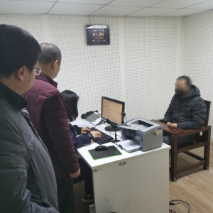 �o�aĳ��˾���?zh��n)�Ʒ���?���˱��̾У�