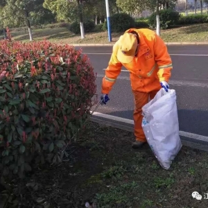 զ���£�����@��ͻȻ��Ȼһ��