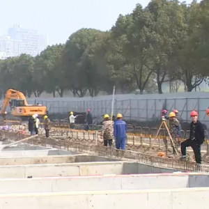 �Lɽ������ٻ����� �����Mչ���ˣ�