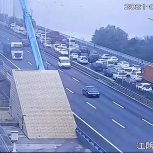 ��ꎴ�򱬶£��@������ ����T�ˆ᣿