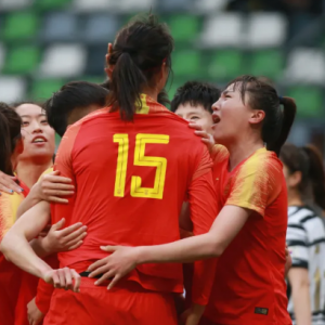 �A�ˣ��Ї�Ů��^���n���M܊�W�\