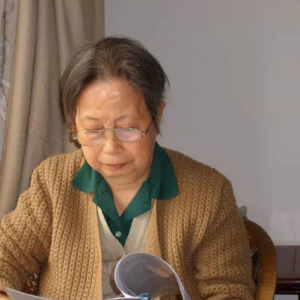 �ϰ��f(w��n)Ԫ+һ�׷��a(ch��n)�������e�� ����@λŮ�ώ������ˣ�