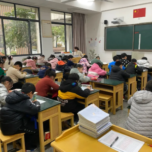 112���WУ������n���ӕr����ȫ����_