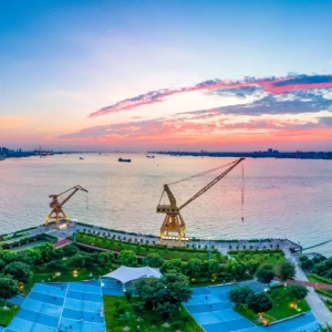 �Gɫ�lչ��̼���� �ׂ�������B�����^