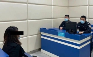 Ů�Ӯ������R���ˡ��ϲ����� ���m���ˣ�