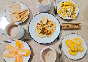 ���ů����ͷ�����ÿ��Q���� �I(y��ng)�B(y��ng)����ζ