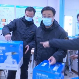 ���һ�\�����{�飡