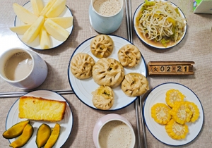 ���ů�ֵ���ͷ������I(y��ng)�B(y��ng)��ζ ȫ��ϲ��