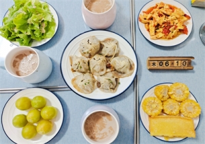 ů����ͷ��� �Ҹ����ڴ��X�g