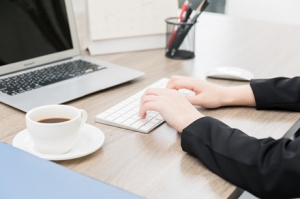 ��Ԓ�}���ҹ��������܆�����HR������զ��