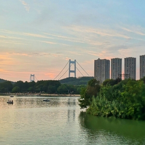 �W���S�ģ�ҹ���Sɽ��