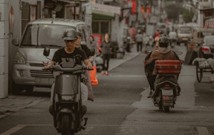 С������ �������g�����L��