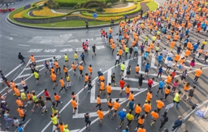 ���ˣ�����