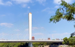 �����{����� �cɽˮ���