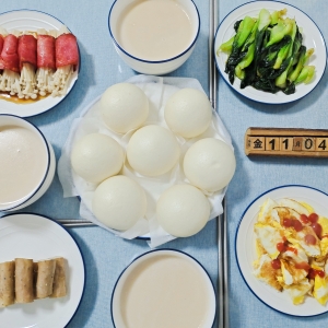 ��ʳ�򿨣�ϲ�g���Տ�(f��)һ�յĈԳ�