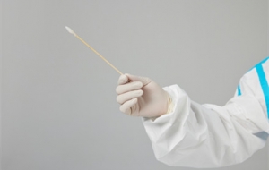 �F�ڽ��߀������������ι����M����ģ�