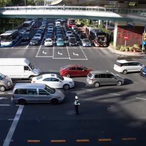 ����ͬһ��·���`��4�Σ��P��800Ԫ���B������`��ӛ䛲�֪��