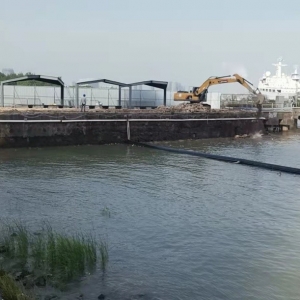 ���S���@�@����������_����