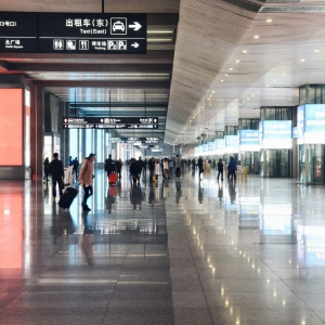 ���������܇���ڽ�ꎸ��Fվͣ���죬ͣ������^���㣿